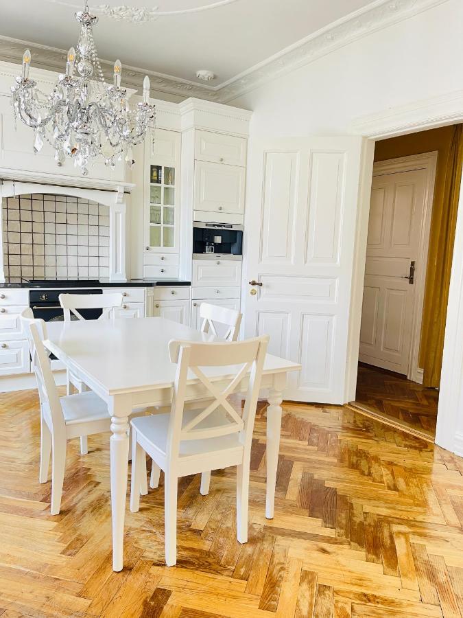 Aday - Aalborg City Center Big Apartment Ngoại thất bức ảnh